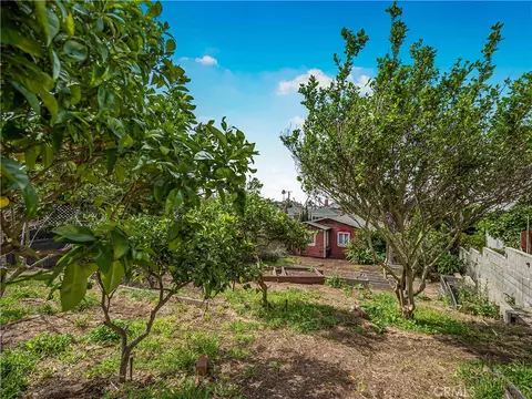 1411 Prospect Ave, Hermosa Beach, CA 90254