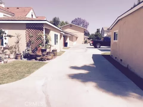 8803 Cedar, Bellflower, CA 90706 photo 3
