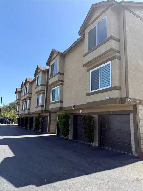4201 W 5th St #332, Santa Ana, CA 92703