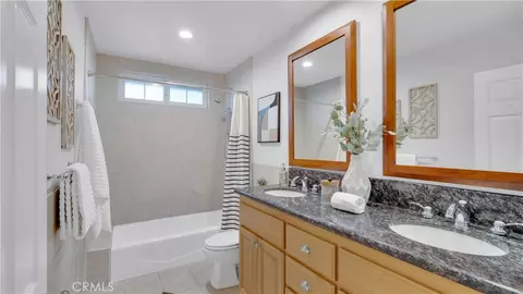 Bath - 6139 E West Vw, Orange, CA 92869 photo 4 of 4