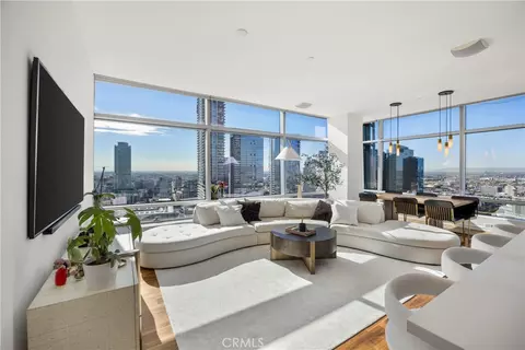 900 W Olympic #28A, Los Angeles, CA 90015