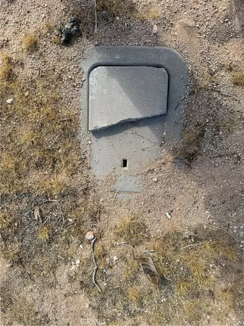 Other - 60849 Adele Rd, Landers, CA 92285 photo 6 of 9