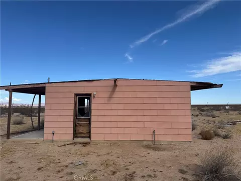 Exterior - 60849 Adele Rd, Landers, CA 92285 photo 4 of 5