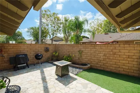 Exterior - 111 E Palmdale, Orange, CA 92865 photo 10 of 11