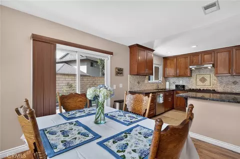 Dining - 111 E Palmdale, Orange, CA 92865 photo 2 of 5