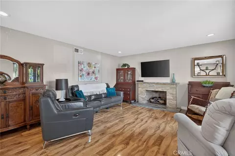 Living - 111 E Palmdale, Orange, CA 92865 photo 2 of 2