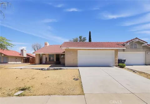 42946 39th St W, Lancaster, CA 93536