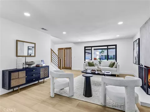 10091 Edye Dr, Huntington Beach, CA 92646