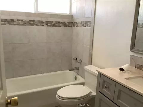 Bath - 4609 E Agua, Orange, CA 92869 photo 5 of 5