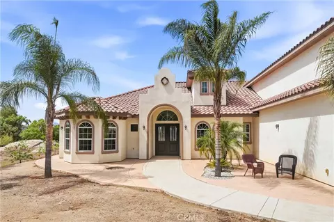 Exterior - 19373 Day St, Perris, CA 92570 photo 5 of 15