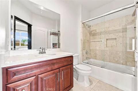 Bath - 19373 Day St, Perris, CA 92570 photo 5 of 9