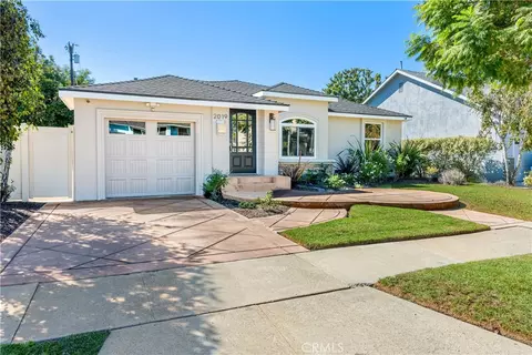 2019 Charlemagne Ave, Long Beach, CA 90815