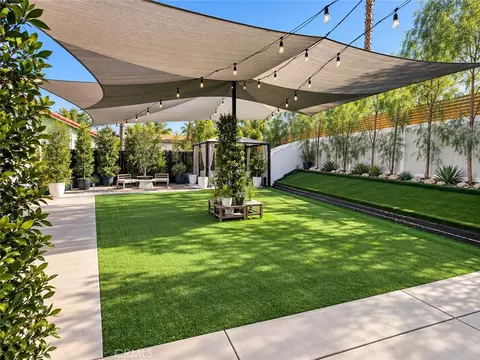 Exterior - 1659 Denair Ave, Highland, CA 92346 photo 5 of 6