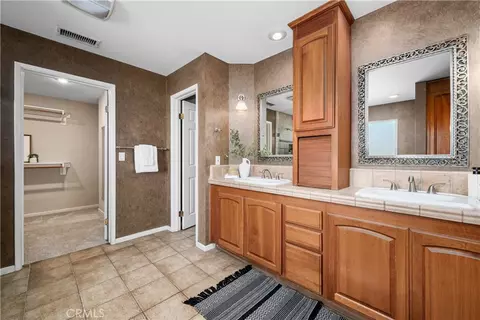 Other - 3261 Lilly Ave, Long Beach, CA 90808 photo 9 of 16