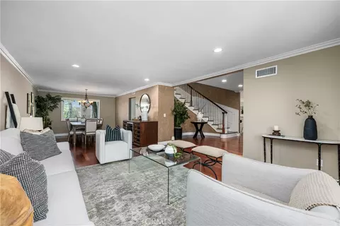 Living - 3261 Lilly Ave, Long Beach, CA 90808 photo 6 of 10