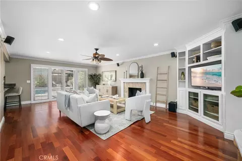 Living - 3261 Lilly Ave, Long Beach, CA 90808 photo 1 of 10