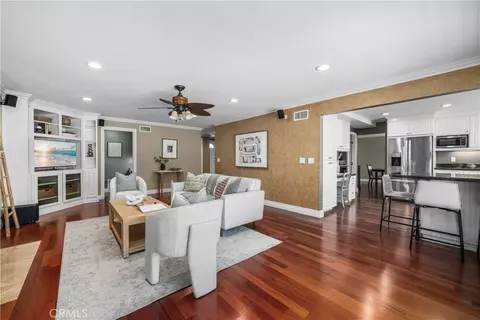 Living - 3261 Lilly Ave, Long Beach, CA 90808 photo 4 of 10