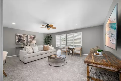 Living - 3261 Lilly Ave, Long Beach, CA 90808 photo 9 of 10