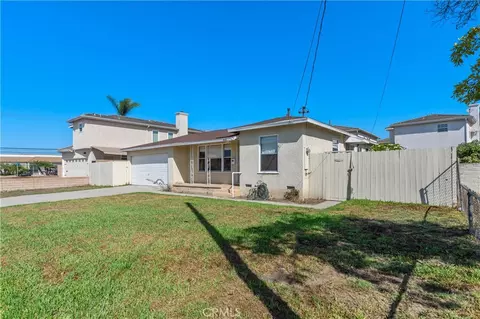 5521 Nelson St, Cypress, CA 90630