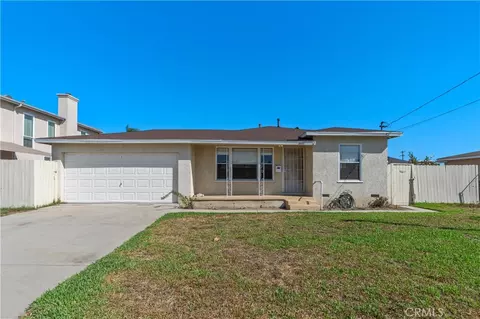 Exterior - 5521 Nelson St, Cypress, CA 90630 photo 2 of 10