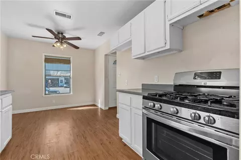 Entry Way - 5521 Nelson St, Cypress, CA 90630 photo 2 of 3