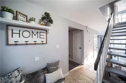 Entry Way - 24727 Marbella Ave, Carson, CA 90745 photo 1 of 3