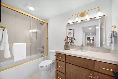 Bath - 324 Swanee, Placentia, CA 92870 photo 1 of 4
