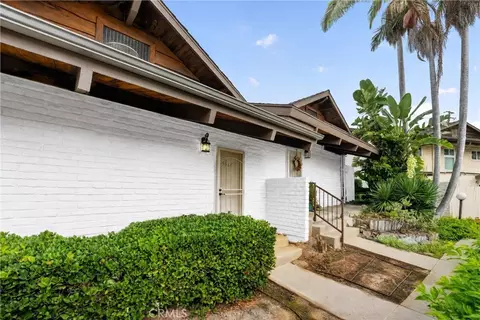 5068 Lakeview, Yorba Linda, CA 92886