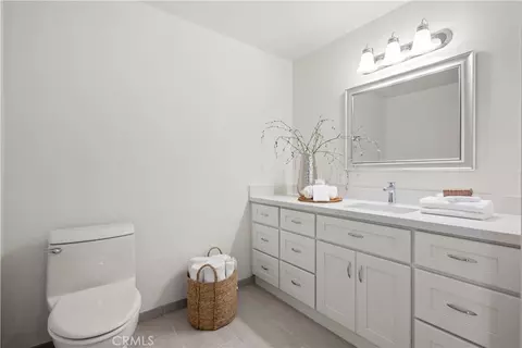 Bath - 232 N Wheeler, Orange, CA 92869 photo 2 of 3