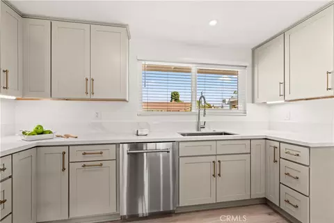 Kitchen - 232 N Wheeler, Orange, CA 92869 photo 5 of 6