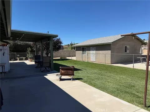 Exterior - 7774 Bangor Ave, Hesperia, CA 92345 photo 10 of 16