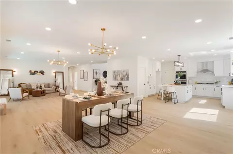 Dining - 43951 Barletta, Temecula, CA 92592 photo 2 of 3
