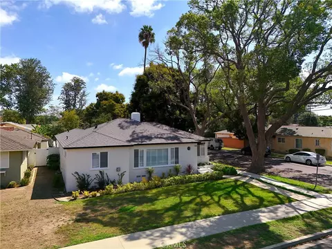 View/Area - 2700 Eucalyptus Ave, Long Beach, CA 90806 photo 1 of 4