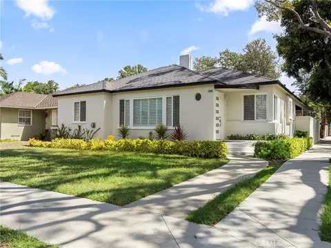 Exterior - 2700 Eucalyptus Ave, Long Beach, CA 90806 photo 4 of 9