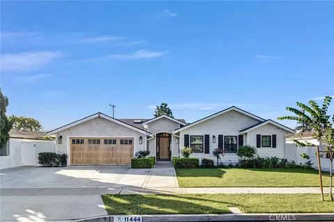 11444 Harrisburg Rd, Los Alamitos, CA 90720