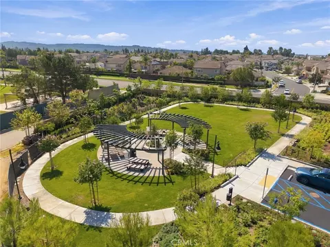 View/Area - 575 Patten Ave, Placentia, CA 92870 photo 3 of 3