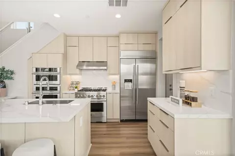 Kitchen - 575 Patten Ave, Placentia, CA 92870 photo 2 of 3