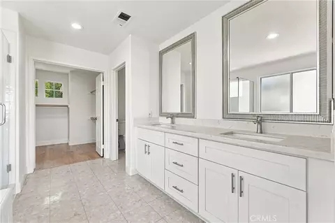 Entry Way - 6226 E Cliffway Dr, Orange, CA 92869 photo 2 of 2