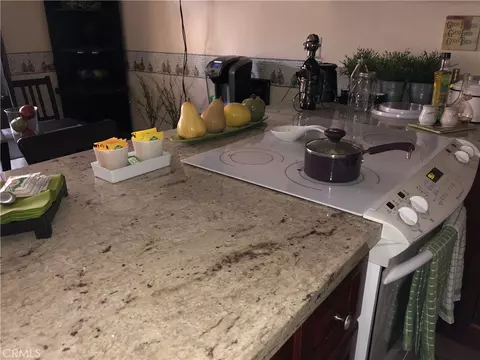 Kitchen - 242 S S Park, Orange, CA 92866 photo 6 of 6