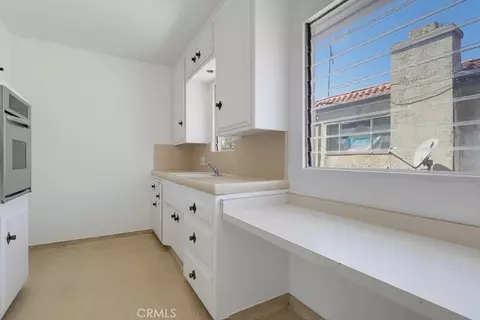 Other - 2060 E 3rd E #6, Long Beach, CA 90814 photo 6 of 17