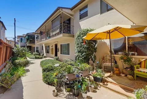 Exterior - 2060 E 3rd E #6, Long Beach, CA 90814 photo 5 of 6