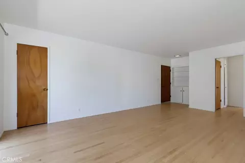 Living - 2060 E 3rd E #6, Long Beach, CA 90814 photo 3 of 9