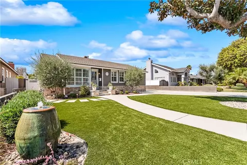 Exterior - 4741 Faculty, Long Beach, CA 90808 photo 5 of 12
