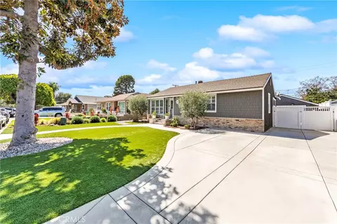 Exterior - 4741 Faculty, Long Beach, CA 90808 photo 4 of 12
