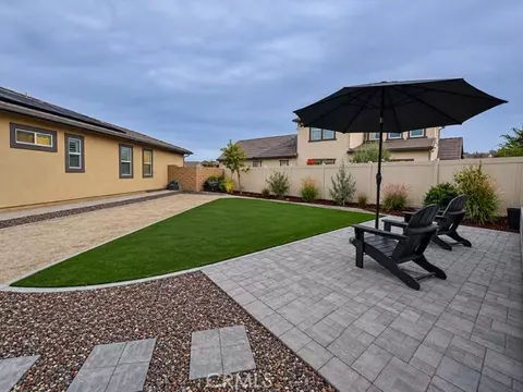 Exterior - 39815 Ninebark Ct, Temecula, CA 92591 photo 6 of 8