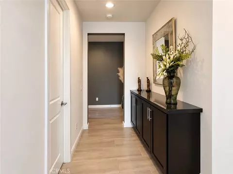 Entry Way - 39815 Ninebark Ct, Temecula, CA 92591 photo 3 of 4