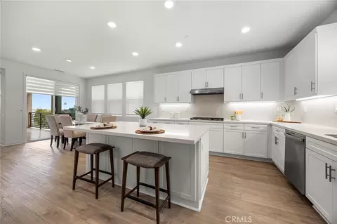 Kitchen - 121 Biome, Irvine, CA 92618 photo 2 of 2