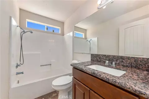 9730 Linden Ave, Bloomington, CA 92316 photo 5