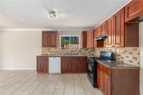 9730 Linden Ave, Bloomington, CA 92316 photo 4