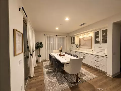 Dining - 32229 Olea, Temecula, CA 92591 photo 3 of 3